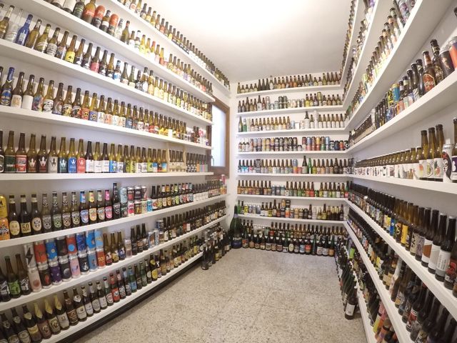 Col•lecció cerveses. Colección cervezas