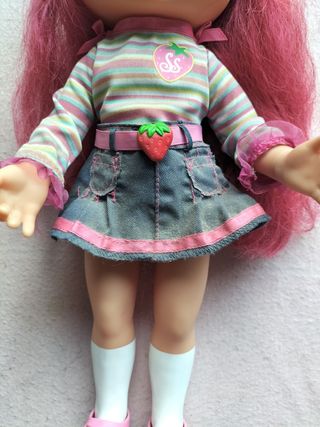 Muñeca pelirroja manos movibles