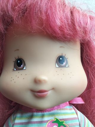 Muñeca pelirroja manos movibles