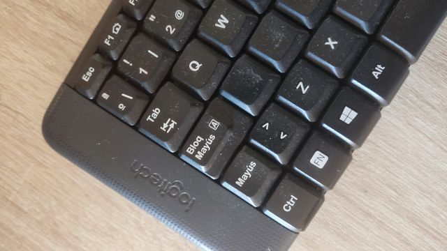 Teclado Logitech K220 Bluetooth