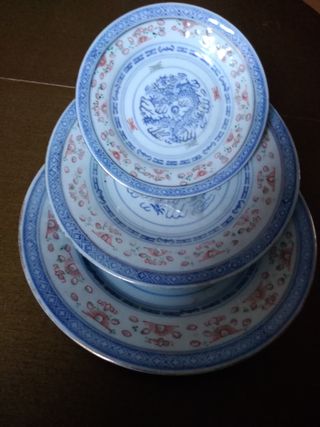 3 Piattini cinesi con disegni di draghi