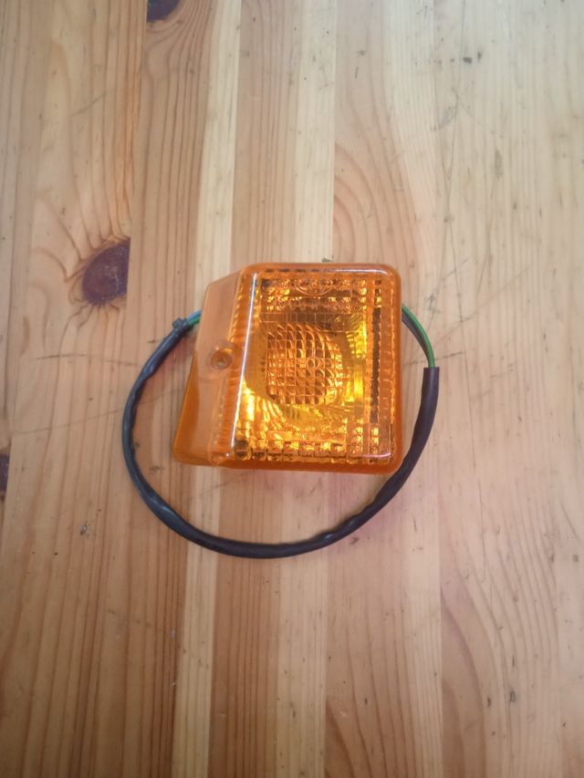 Freccia ant dx Peugeot metropolis