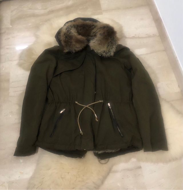 Parka caqui Zara