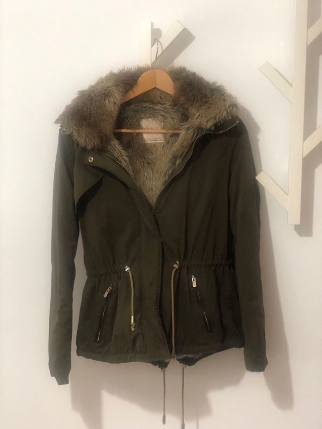 Parka caqui Zara