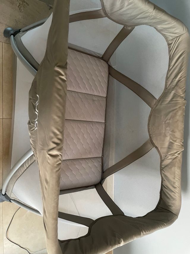 Cuna y paque plegable