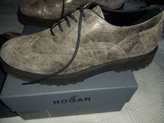 Hogan scamosciate riflessi oro