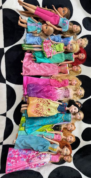 Lote 16 muñecas originales Disney & Mattel