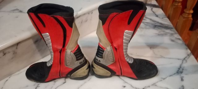 Botas diadora 43