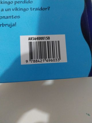 Kika Superbruja y los vikingos (Kika superbruja/ Kika Superwitch) (Spanish Edition)