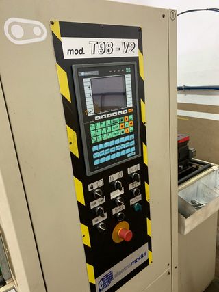 INYECTORA PLASTICO ELECTROMODUL