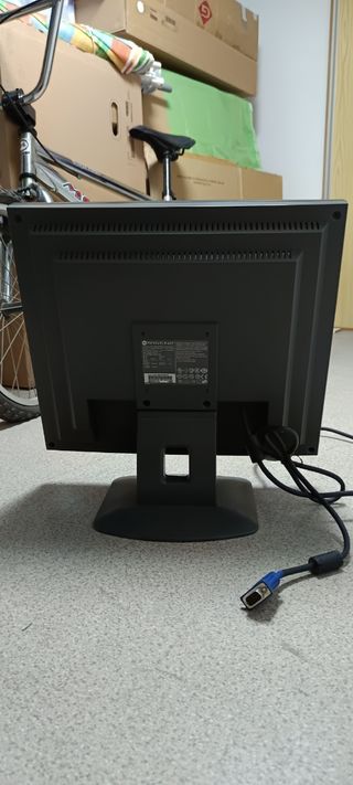 Monitor Lenovo 15" TFT ordenador 