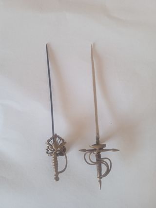 MINI ESPADAS ANTIGUAS