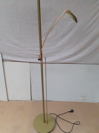 LAMPARA DE PIE
