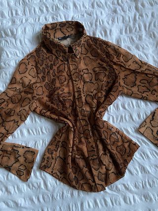 Glam y2k style animaler Asos mesh shirt