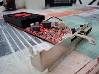 Tarjeta Gráfica Nvidia GT 1030