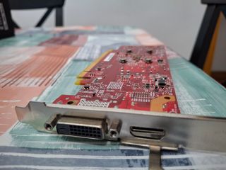 Tarjeta Gráfica Nvidia GT 1030