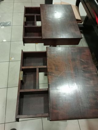 2 mobiletti in Legno massello di noce anni 1910-30