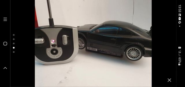 Modellino  radio comandato MERCEDES AMG