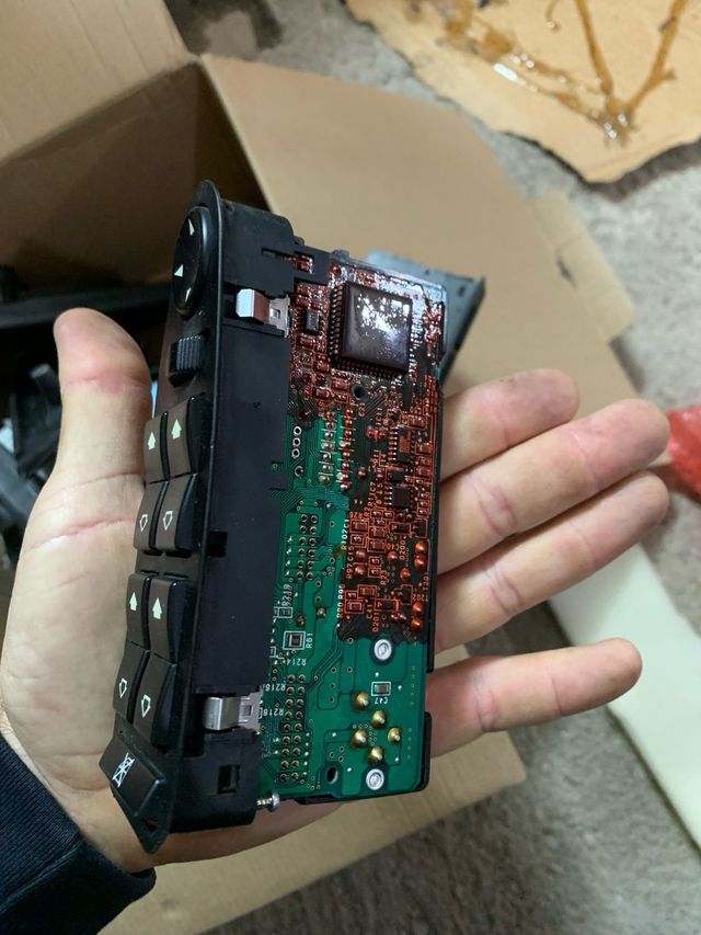 Botonera elevalunas y espejos e39 bmw