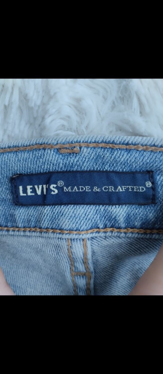 Levis sin uso