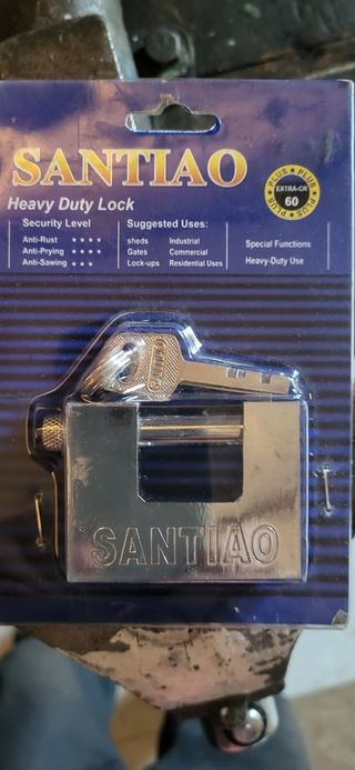 Candado de alta seguridad forma D