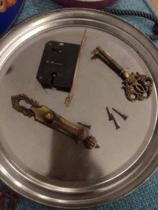 Tiradores cerradura antiguos de muebles