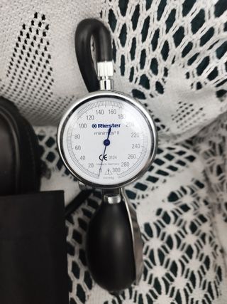 Tensiómetro Profesional RIESTER