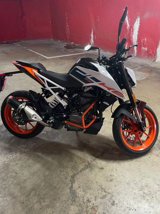 KTM Duke 125
