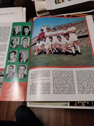 Revistas Real Madrid 1973 (sin posters)