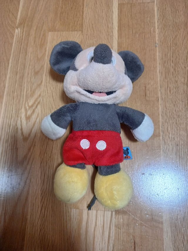Mickey Mouse peluche