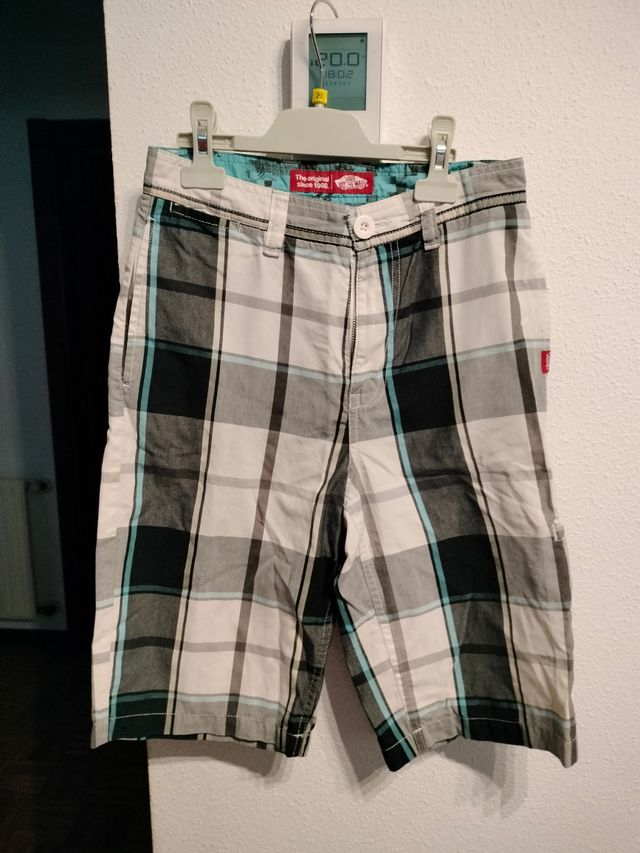Bermudas cuadros Vans