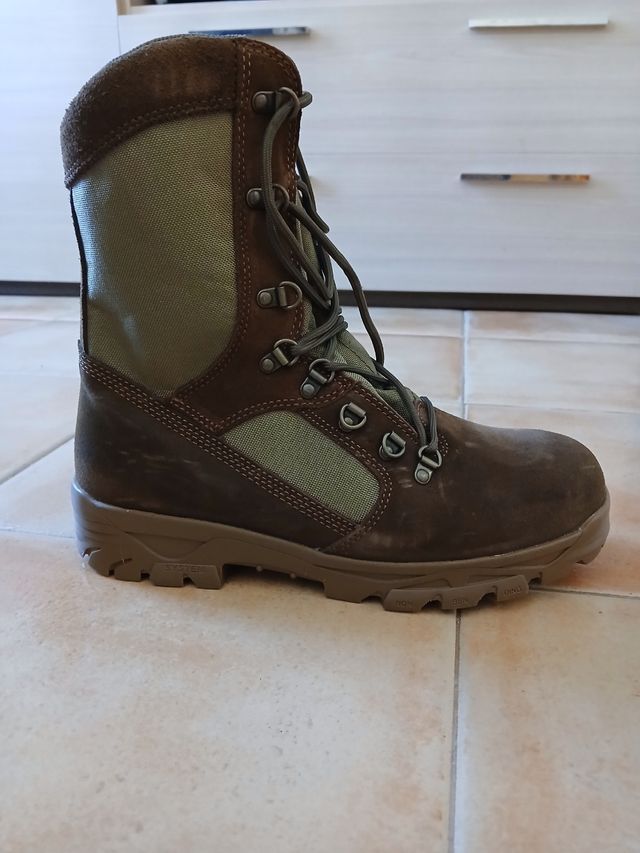 Botas hombre nuevas