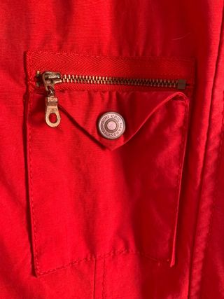 Chaqueta roja Amichi