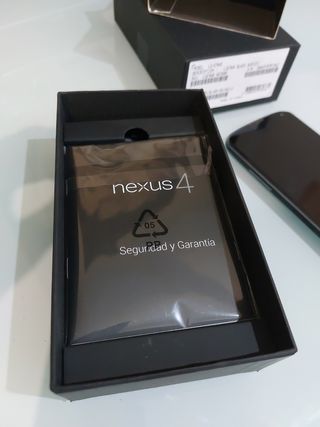Teléfono nexus 4