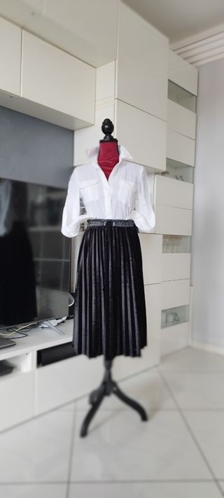 Gonna velluto liscio plissettata nero tg S Itrend