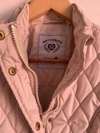 Chaqueta plumas acolchada crema