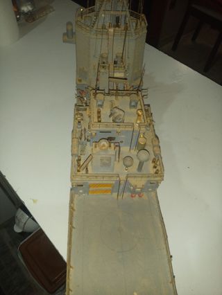 Maqueta barco de guerra