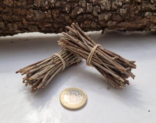 2 atados de Leña de tronquitos naturales Belen