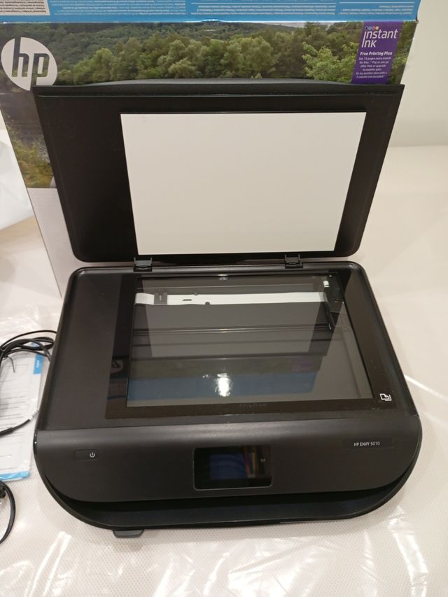 Impresora multifunción HP 5010 color Nueva