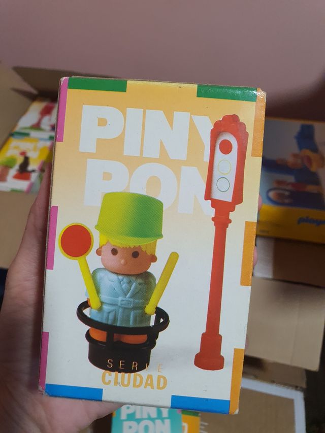 Pin y pon 2244 guardia de tráfico