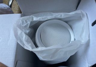 Altavoz JBL totalmente nuevo !!!