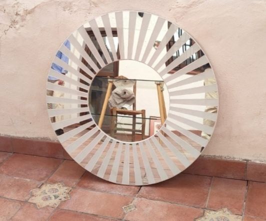Espejo circular decorativo