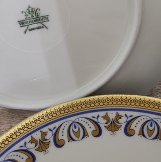 Servizio Piatti in Oro e Cobalto