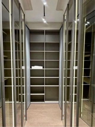 Vestidores a medida.