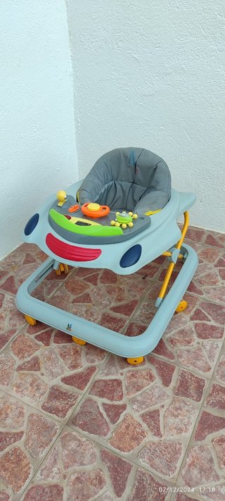 Correpasillos infantil