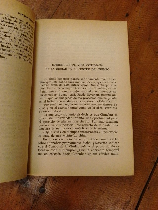 Cinnabar. La ciudad en el centro del tiempo