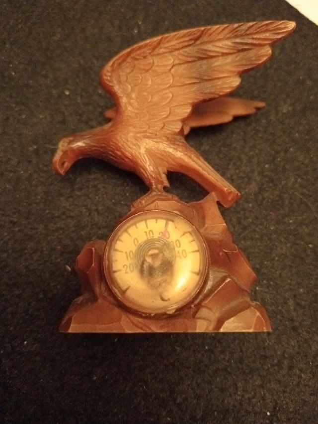 Águila de pasta para mesa