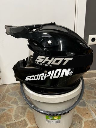 Vendo casco moto y gafas