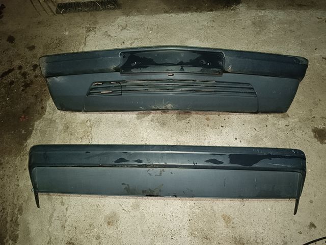 Defensa Mercedes Benz 190D