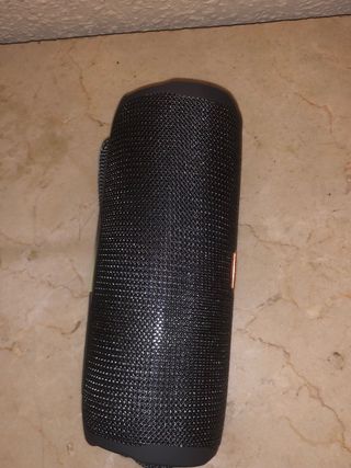 Altavoz bluetooth nuevo